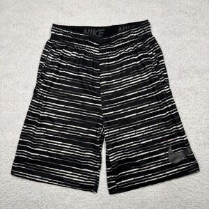 Nike Predator Dri-Fit Black Gray Basketball Shorts Men's Size Small 8.5" Inseam